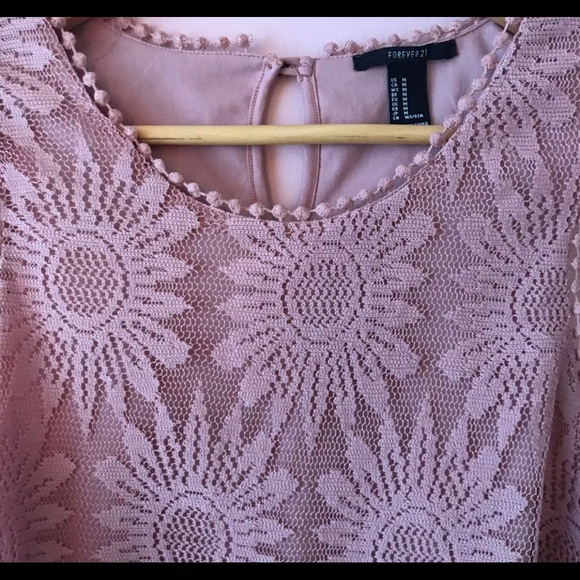 pastel pink crop top - Picture 2 of 3